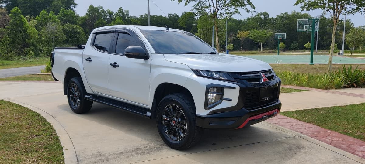 Mitsubishi Triton 2.4 VGT MS AT 2022