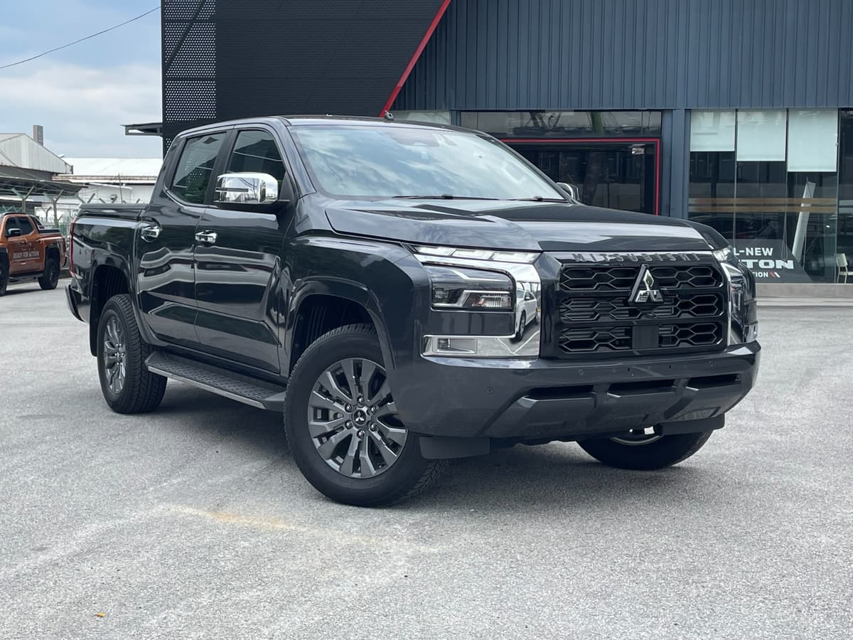 Mitsubishi Triton 2.4L Premium 2025